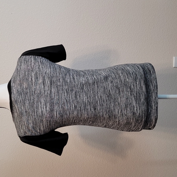 Grey Pink Tshirt Victoria Secret M - Picture 4 of 6